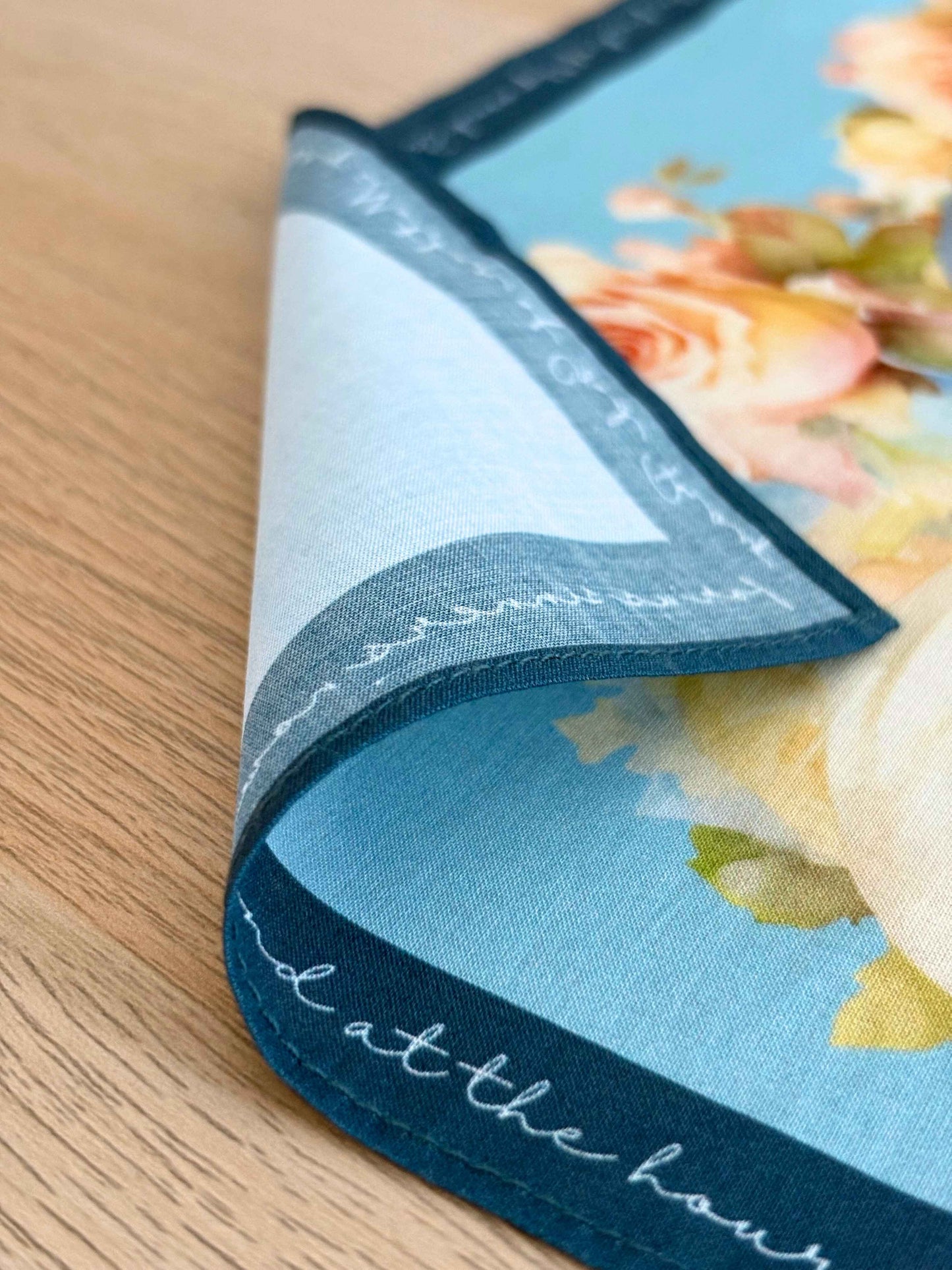 Treasured in Her Heart – Virgin Mary Edition ‧ 100% Cotton Handkerchief | 60s Combed Cotton
